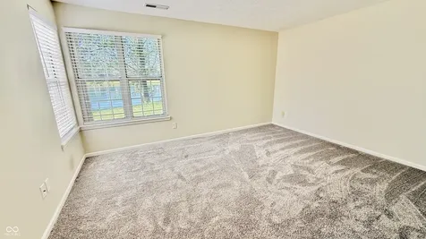 2829 Somerset Bay Indianapolis IN 46240
