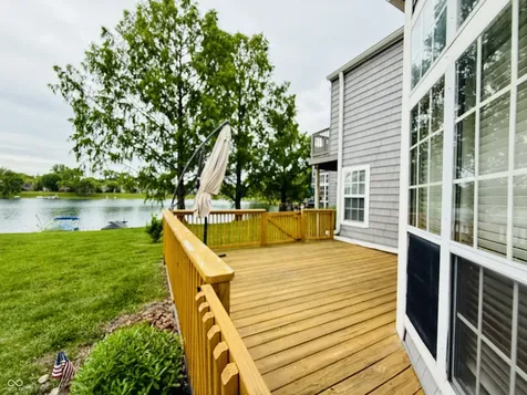 2829 Somerset Bay Indianapolis IN 46240