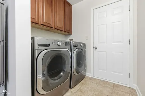 11095 Cool Winds Way Fishers IN 46037