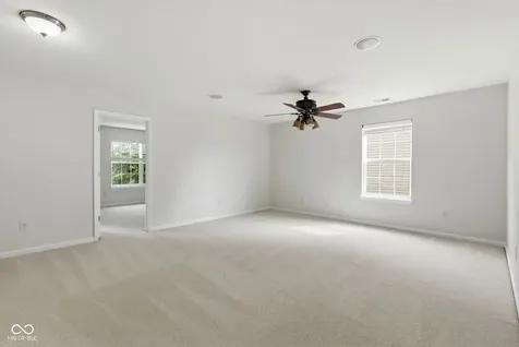 11095 Cool Winds Way Fishers IN 46037