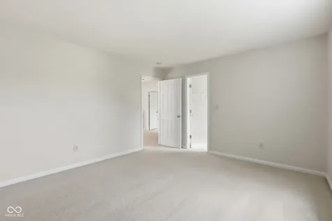 11095 Cool Winds Way Fishers IN 46037