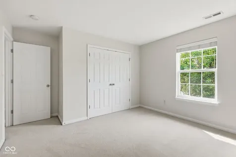 11095 Cool Winds Way Fishers IN 46037