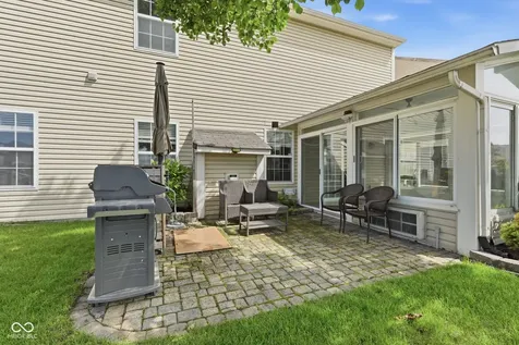 11095 Cool Winds Way Fishers IN 46037