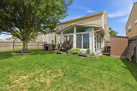 11095 Cool Winds Way Fishers IN 46037