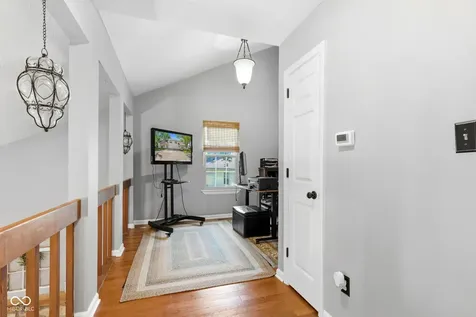 7963 Valley Farms Court Indianapolis IN 46214