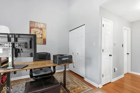 7963 Valley Farms Court Indianapolis IN 46214