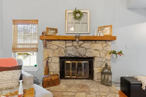 7963 Valley Farms Court Indianapolis IN 46214