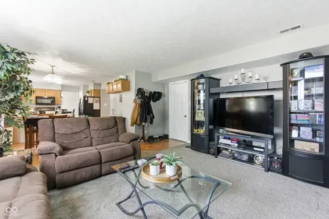190 Springwood Drive Avon IN 46123