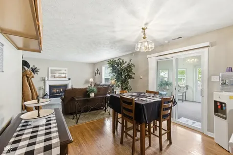 190 Springwood Drive Avon IN 46123