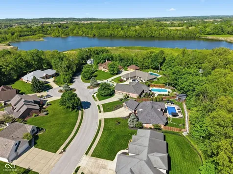 142 Wagon Trail Mooresville IN 46158