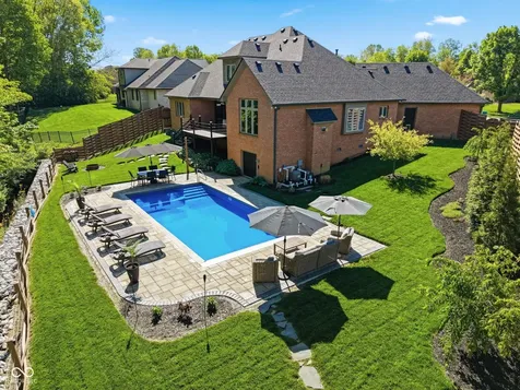 142 Wagon Trail Mooresville IN 46158