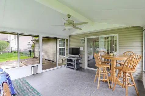 6824 Millbrook Circle Indianapolis IN 46237