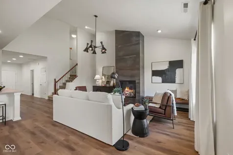 6912 W Cedarwood Circle Mccordsville IN 46055