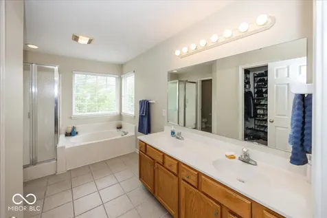 18287 Kinder Oak Drive Noblesville IN 46062