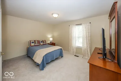 18287 Kinder Oak Drive Noblesville IN 46062