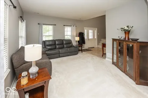 18287 Kinder Oak Drive Noblesville IN 46062