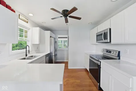 312 Jefferson Valley Coatesville IN 46121