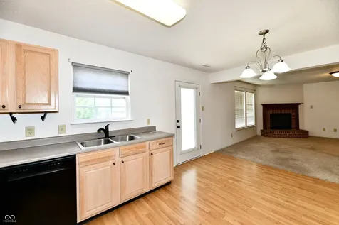 9175 W Paddleboat Lane Pendleton IN 46064