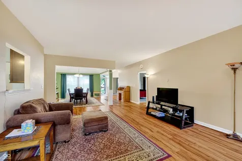 16863 Peach Lane Noblesville IN 46062