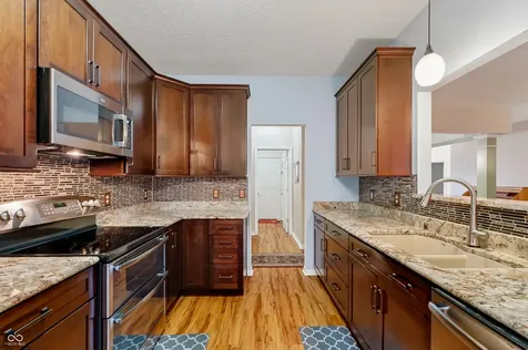 16863 Peach Lane Noblesville IN 46062