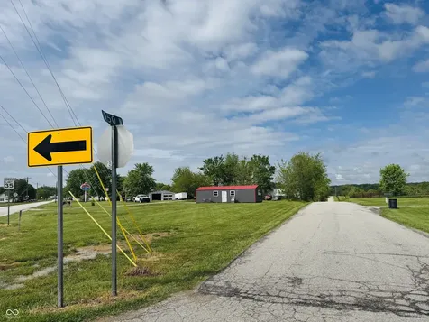 2787 W County Road 950 N Seymour IN 47274