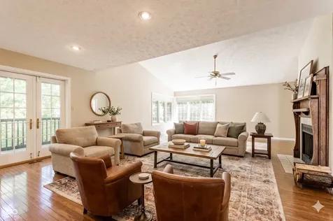 1732 Creekside Lane W Carmel IN 46032