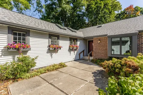 1732 Creekside Lane W Carmel IN 46032