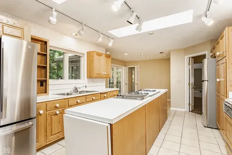 1732 Creekside Lane W Carmel IN 46032