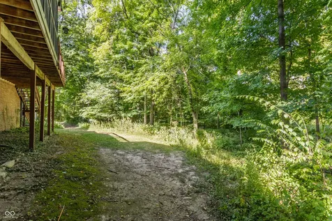 1732 Creekside Lane W Carmel IN 46032