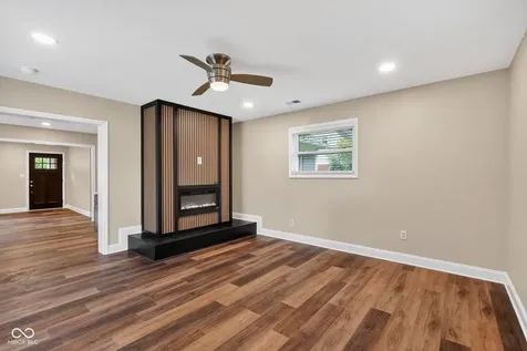 2516 Colony Court Indianapolis IN 46280