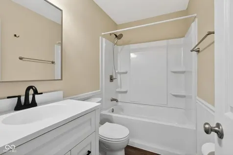 2516 Colony Court Indianapolis IN 46280