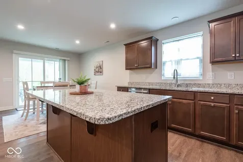 946 Independence Drive Edinburgh IN 46124