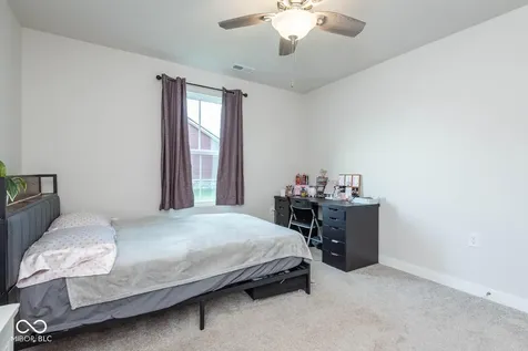 946 Independence Drive Edinburgh IN 46124