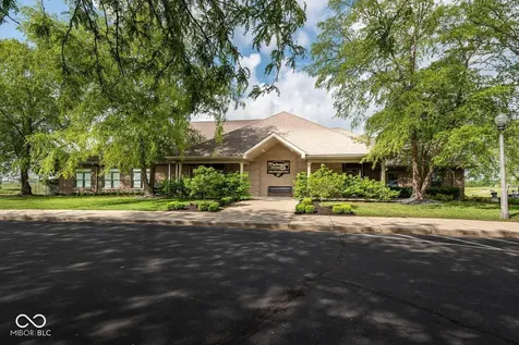 946 Independence Drive Edinburgh IN 46124