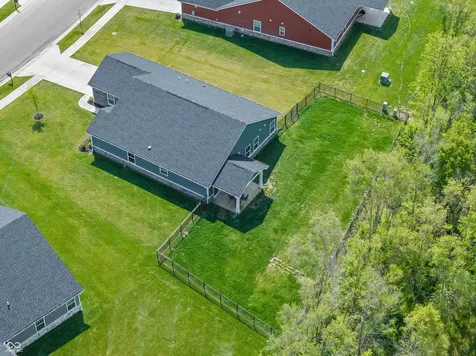 946 Independence Drive Edinburgh IN 46124