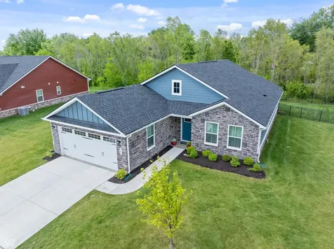 946 Independence Drive Edinburgh IN 46124