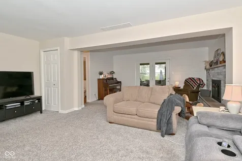 31 Robinwood Drive Brownsburg IN 46112