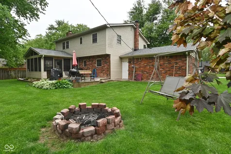 31 Robinwood Drive Brownsburg IN 46112