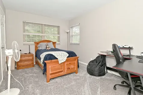31 Robinwood Drive Brownsburg IN 46112