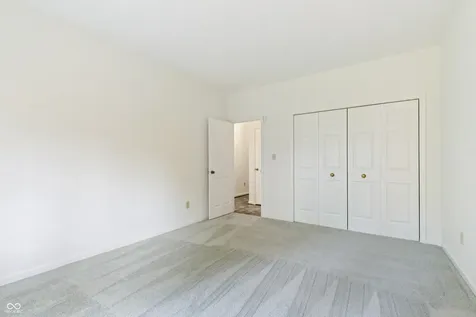 5409 Greenwillow Road Indianapolis IN 46226