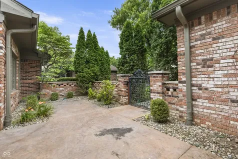 5409 Greenwillow Road Indianapolis IN 46226