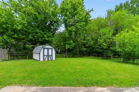 3928 Delmont Drive Indianapolis IN 46235