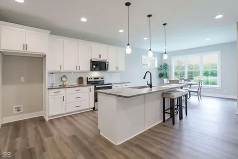 6559 Stonepoint Way Indianapolis IN 46237