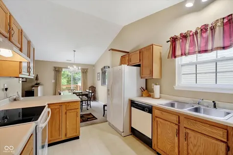 1541 Brook Pointe Drive Indianapolis IN 46234