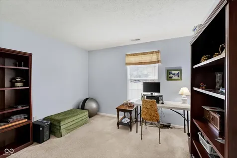 1541 Brook Pointe Drive Indianapolis IN 46234