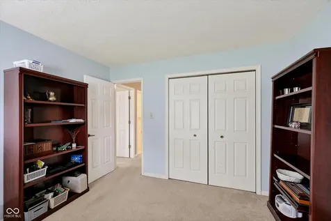 1541 Brook Pointe Drive Indianapolis IN 46234