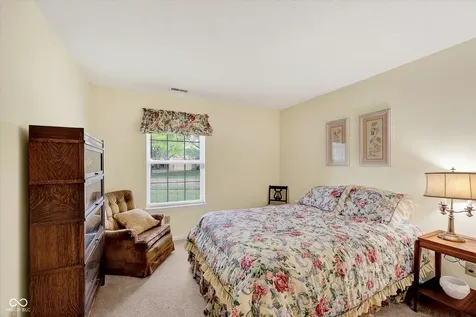 1541 Brook Pointe Drive Indianapolis IN 46234