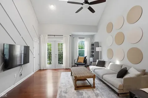 6587 Reserve Drive Indianapolis IN 46220