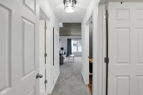 6587 Reserve Drive Indianapolis IN 46220