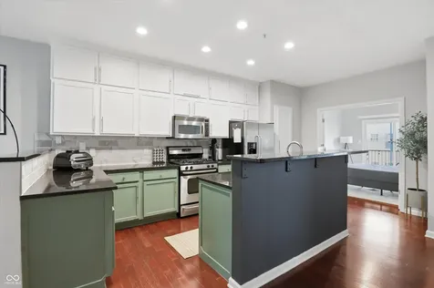 6587 Reserve Drive Indianapolis IN 46220